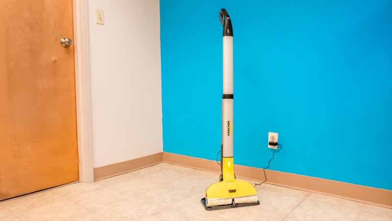 Karcher-FC3-floor-scrubber-vacuum-800